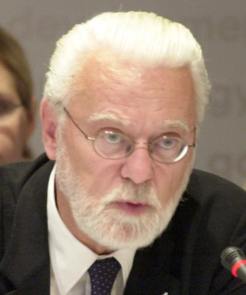 http://finanzascarbono.org/wp-content/uploads/2011/12/Hernan_Carlino.jpg http://finanzascarbono.org/wp-content/uploads/2011/12/Hernan_Carlino.jpg