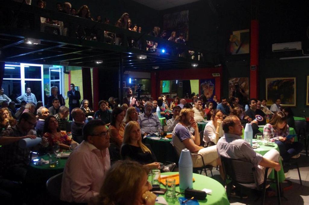 El cambio climático atrapó a los participantes del Café Científico en Posadas El cambio climático atrapó a los participantes del Café Científico en Posadas