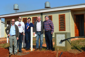 Lopez-Vinade3-36h0b9564l90-300x200