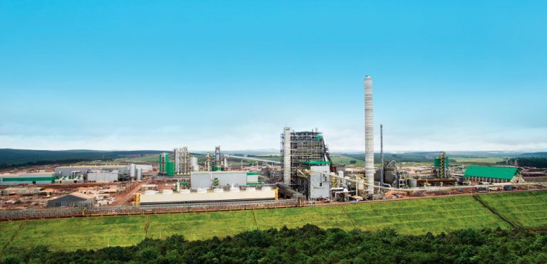 Voith eleva la eficiencia en el cambio de formatos de la bobinadora de Klabin