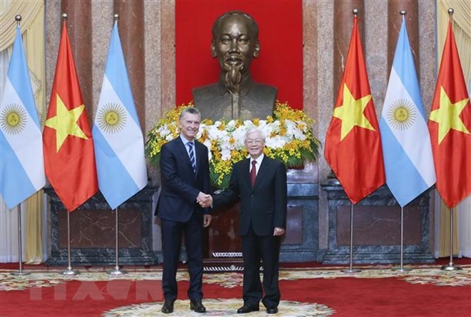 La madera y sus productos son de interés para la asociación estratégica comercial con Vietnam