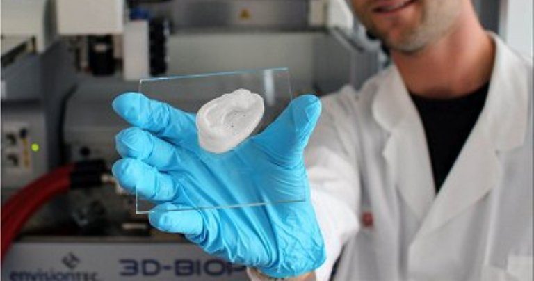 Nanocristales de celulosa serán utilizados para implantes de oídos