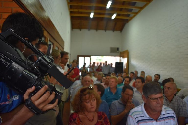 En Misiones, la industria maderera unió al sector empresarial en un reclamo por soluciones urgentes para salir de la crisis: exportaciones, carga impositiva, tarifa eléctrica y peaje en agenda