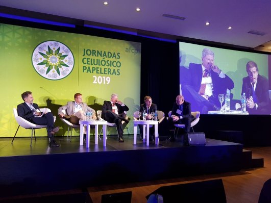 El escenario para la inversión en Celulosa y Papel en la Argentina aún no es competitivo, indicaron CEOs de las principales compañías