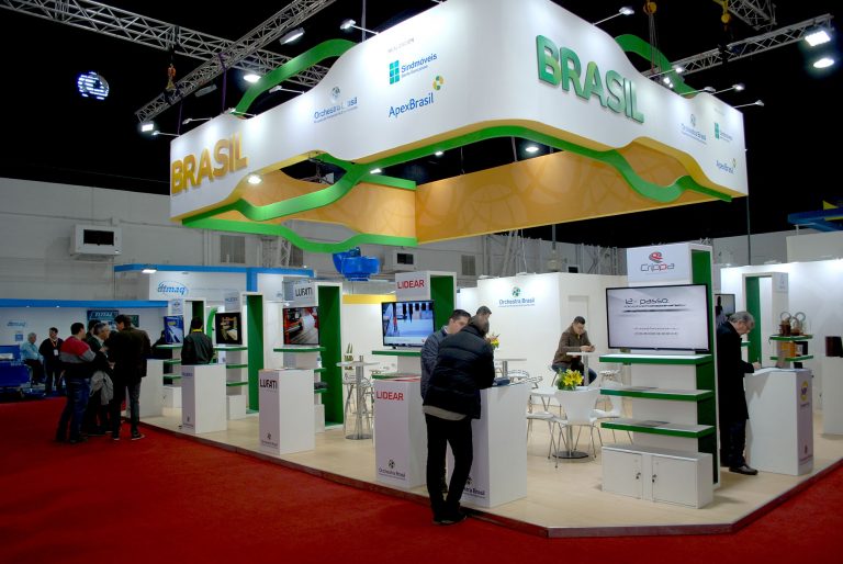 La delegación brasilera de empresas de accesorios, equipos y maquinaria realizó acuerdos comerciales con empresas argentinas en FITECMA 2019