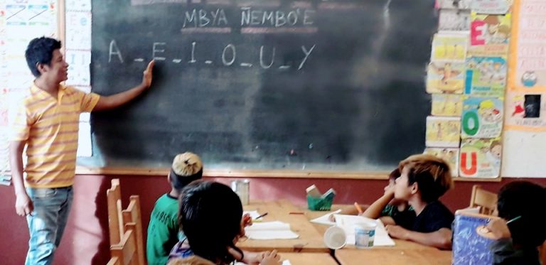 Entrevista a Mario Borjas, Mburuvichá de Tekoa Ka´a Kupe: “Preservar la lengua Mbya Guaraní es fortalecer la espiritualidad, la cultura étnica y el derecho a la tierra”