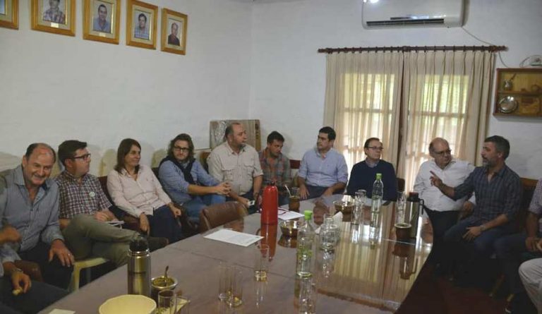 Amayadap planteó la habilitación de una balsa en el puerto de Piray para habilitar la exportación a granel de chip pulpa y chip leña entre Argentina y Paraguay
