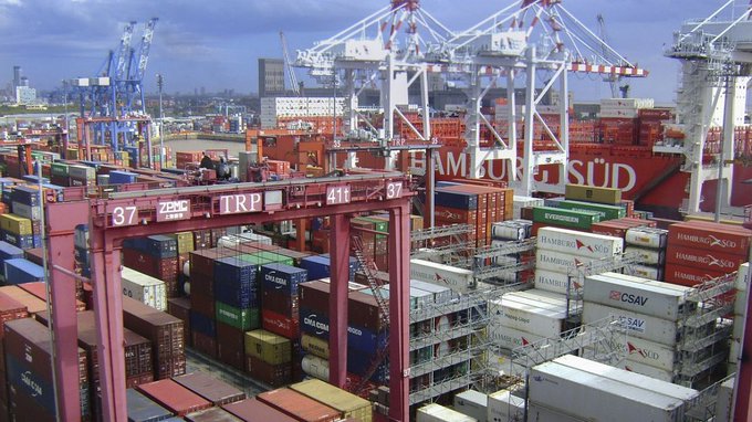 Importaciones: nueva resolución modifica el régimen de tramitación de licencias automáticas y no automáticas