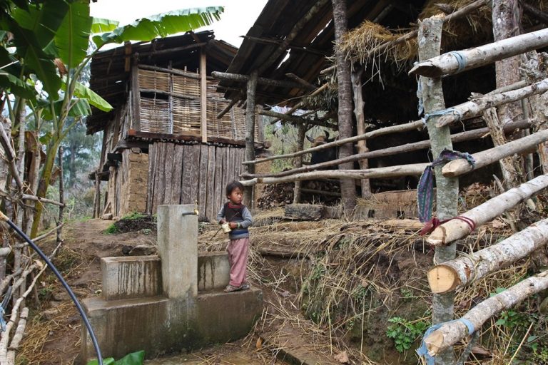 El agua, un remedio vital que no está al alcance de todos