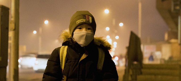 Jóvenes y ansiedad climática: cómo impacta la crisis climática en su salud mental y decisiones laborales