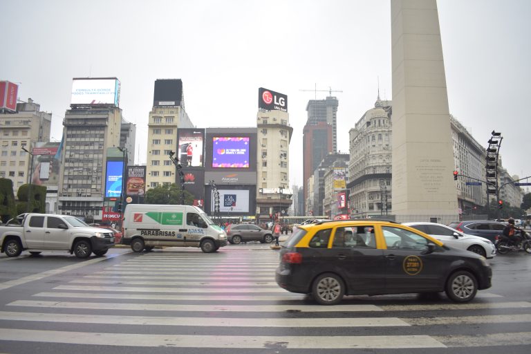 Las empresas «huyen» de Argentina y descartan el coronavirus como la principal razón de su éxodo: «No somos competitivos en absoluto»