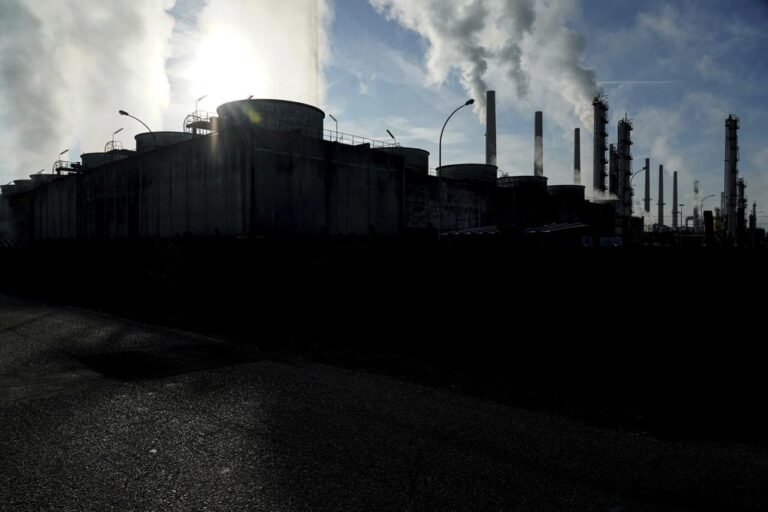ONU: los niveles de gases de efecto invernadero alcanzan un nuevo récord y estiman al 2050 que más de 5 mil millones de personas lucharán por el acceso al agua