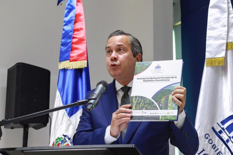 Inventario forestal registra casi dos millones de hectáreas con cobertura forestal en República Dominicana, un 42.8% del país