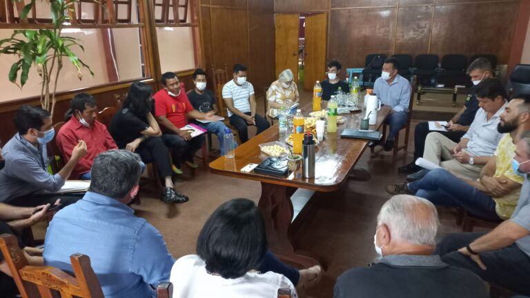 Misiones | Se inició nueva mesa de diálogo entre la comunidad Mbya Alecrín y la empresa forestal