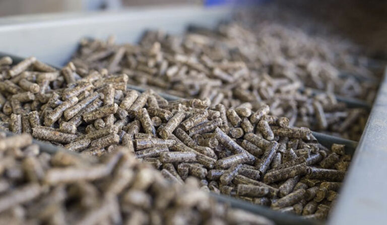 España: el sector residencial consume el 65% de los pellets que se fabrican en el país