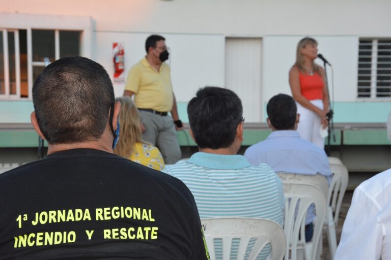 Corrientes: Gobierno provincial y empresarios madereros acordaron acciones de prevención de incendios en Santa Rosa