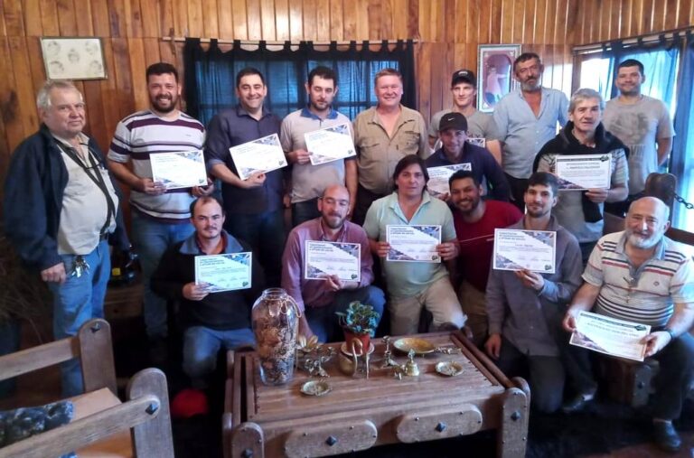 InFoPro Misiones | Concluyó nuevo curso de capacitación en Mantenimiento y Afilado de sierras con la entrega de certificados
