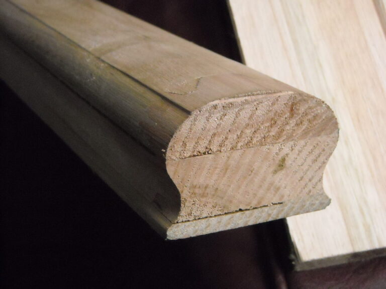 Profesionales del INTA Concordia destacan la versatilidad de la madera del eucalipto grandis en Argentina