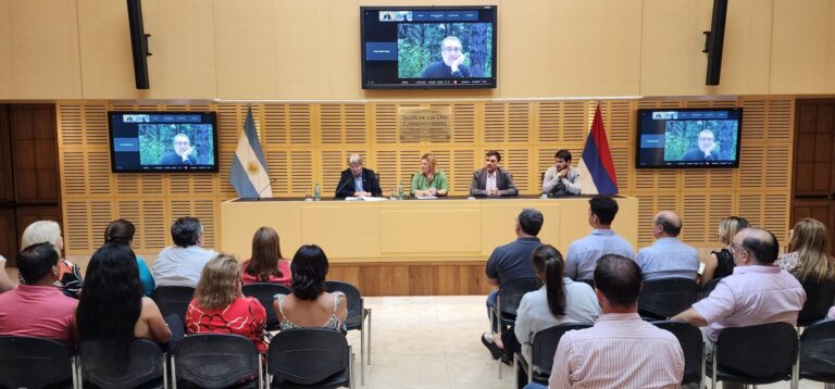 Desarrollo Sostenible | COIFORM, junto al InFoPro, la Legislatura y Cambio Climático, abordaron los desafíos de la bioeconomía forestal