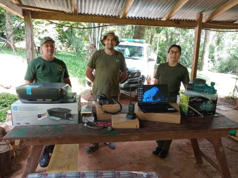 Misiones | Ecología, Agumis y Vida Silvestre unen esfuerzos para fortalecer con equipos y más infraestructura a seis áreas naturales protegidas de la zona Centro