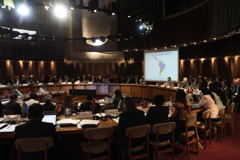 Urge a los países de América Latina impulsar acciones transformadoras para acelerar y alcanzar los ODS