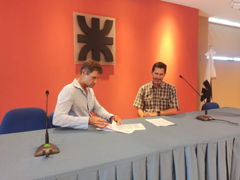 Gestión hídrica |  ALADYR y UTN Mar del Plata firmaron acuerdo para emprender proyectos en investigación y desarrollo de tecnologías de tratamiento de agua, desalinización y reúso