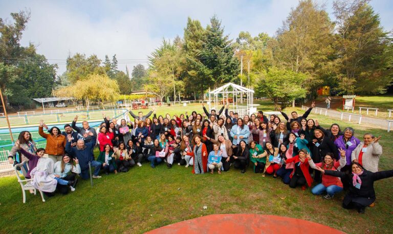 Chile | Buscan potenciar la inclusión femenina en el sector forestal, mejorando las prácticas en las empresas y reduciendo brechas de género