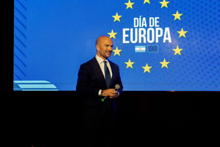 La Unión Europea fortalece su política de integración con festejos simultáneos en más de 160 países