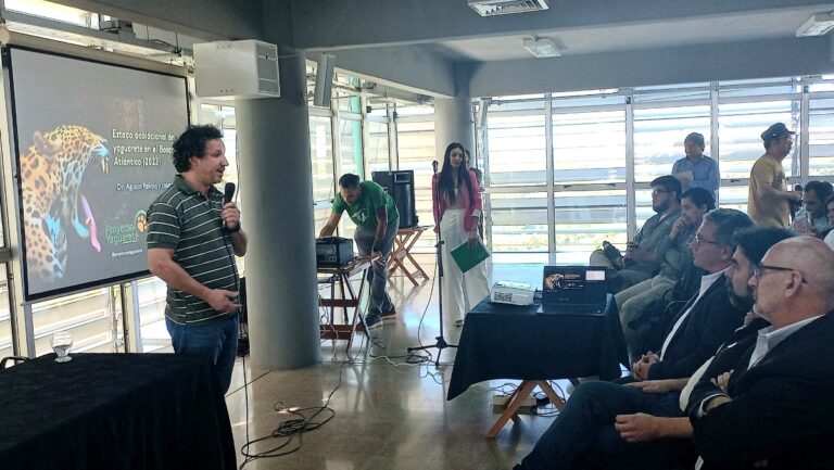 Conservación en Misiones | «Hay que redoblar esfuerzos en educación para frenar la caza furtiva», sostuvo el investigador Agustín Paviolo