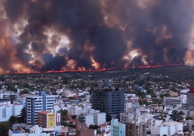 Córdoba | Incendios forestales siguen fuera de control en el Valle de Punilla y se extiende hacia Villa Carlos Paz