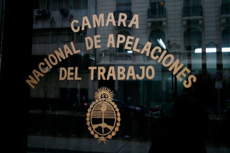 DNU de Milei | La Cámara Nacional de Apelaciones del Trabajo declaró la inconstitucionalidad de la Reforma Laboral