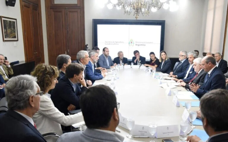 Impulsando la sostenibilidad, la competitividad y el empleo: Desde la Mesa Nacional Foresto-Industrial destacan la sinergia del sector para desarrollar la bioeconomía en Argentina
