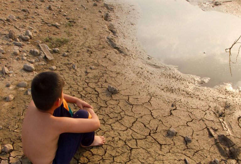 La crisis del agua | El valor económico del recurso gravemente amenazado y los ecosistemas de agua dulce en riesgo