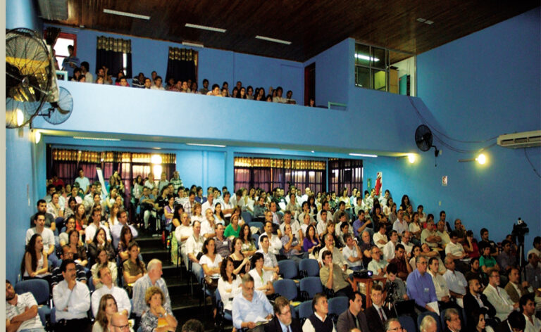 I Ciclo de Conferencias Internacionales ArgentinaForestal.com y UNaM | Especialistas de Brasil, Costa Rica y Argentina expusieron alternativas de desarrollo sostenible frente al Cambio Climático, Energías Renovables y Mercado de Carbono