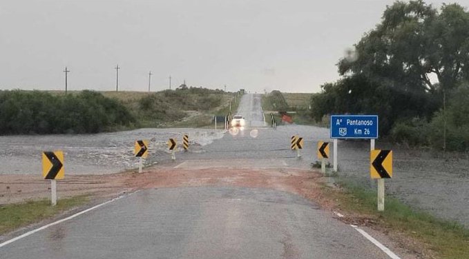 Uruguay | El gobierno de Lacalle Pou declaró la emergencia nacional vial en todo el país y destinará UDS 15 millones para la reparación de caminería rural