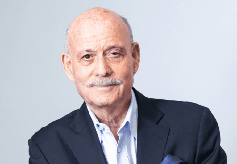 Cambio climático | «Vivimos un nuevo ciclo, frente al peligro de extinción del planeta estamos transitando la era de la resiliencia», afirma Jeremy Rifkin