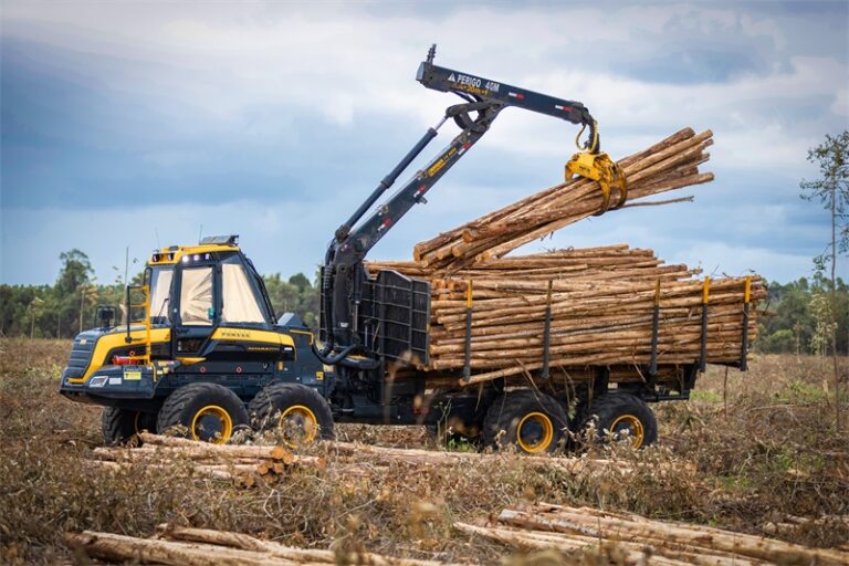 PONSSE Mammoth se pone a prueba en las plantaciones de Brasil