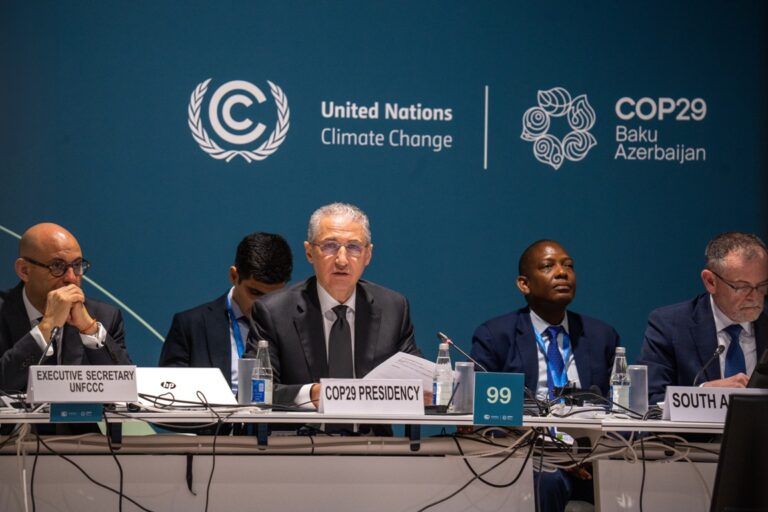COP29 en Bakú | Expectativas frustradas ante los primeros borradores anticipan retrocesos y controversias en el tramo final de las negociaciones climáticas