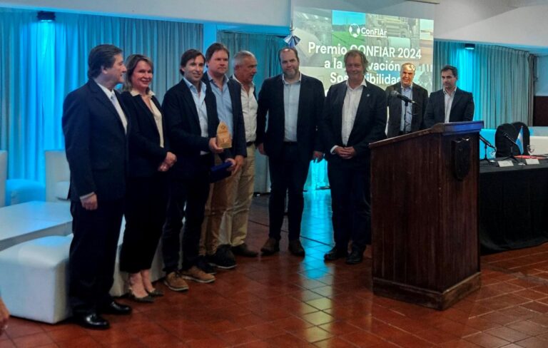 Laharrague Chodorge fue premiada por su innovación y sostenibilidad en el Encuentro Anual Foresto-Industrial 2024