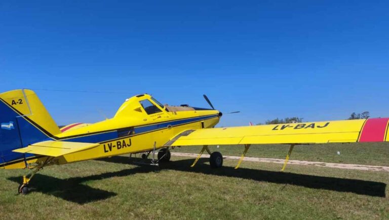 Corrientes | El gobierno de la provincia alquiló aviones hidrantes para hacer frente a los incendios rurales