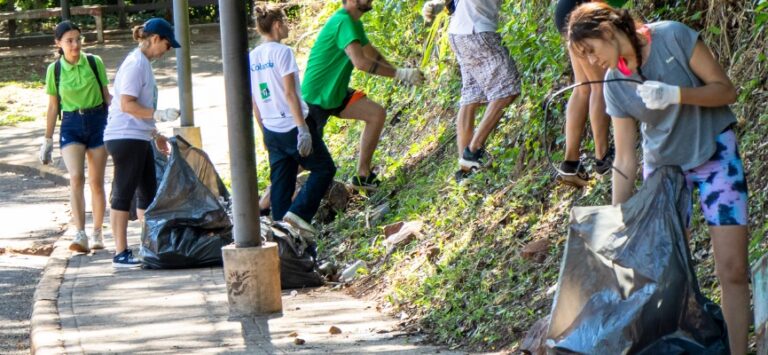 Misiones | Puerto Iguazú se une a «La Hora del Planeta» con una nueva edición del Plogging por el Planeta