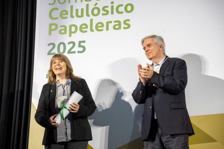 Diez años construyendo futuro con una apuesta estratégica de formación técnica e innovación en la industria celulósico-papelera