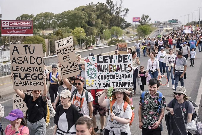 Denuncian que el plan nacional de inteligencia de la SIDE contempla también monitorear a organizaciones ambientalistas 