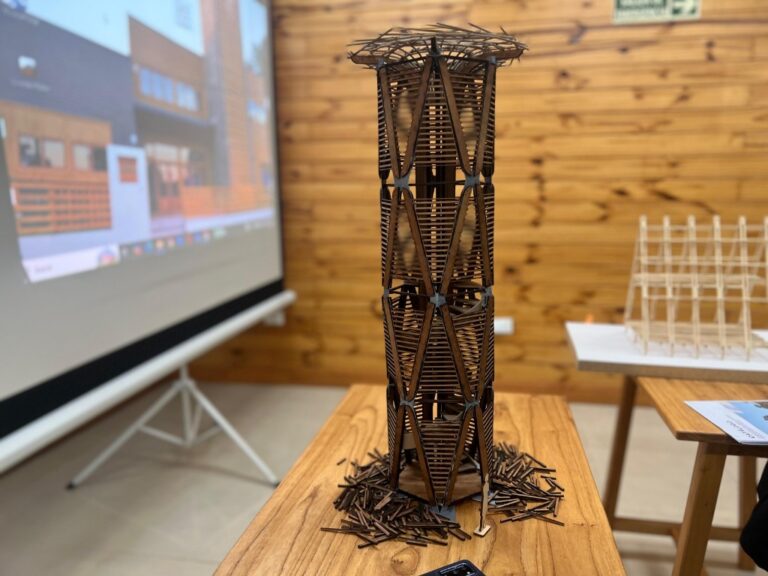 Misiones | Con innovadores proyectos de jóvenes profesionales, cerró una nueva cohorte de la Diplomatura en Construcción Eficiente con Madera