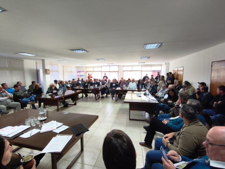 Glifosato en debate en Misiones: la foresto-industria se suma al sector productivo que exige derogar la ley que prohíbe su uso