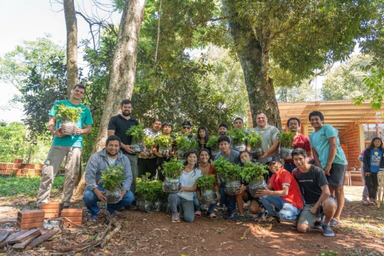 Misiones | Donación de 8.000 nuevos árboles nativos de la Fundación Hora de Obrar serán plantados por comunidades rurales e indígenas
