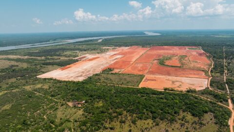 Paraguay | BID Invest y Paracel firman un acuerdo para evaluar el desarrollo del primer polo industrial forestal sostenible del país