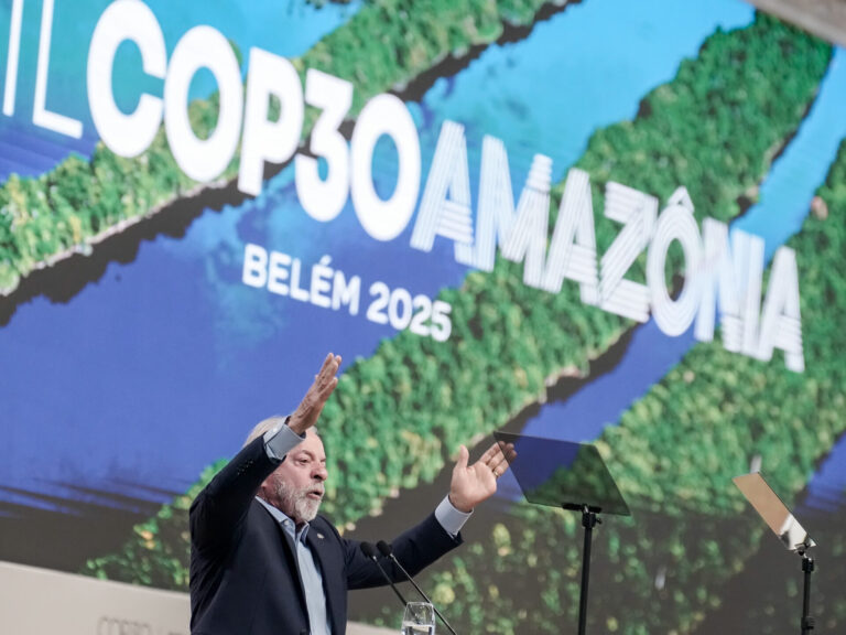 COP30 en Brasil: Lula anunció el lanzamiento de un fondo de 5.000 millones de dólares para la protección de los bosques tropicales y atraer inversiones