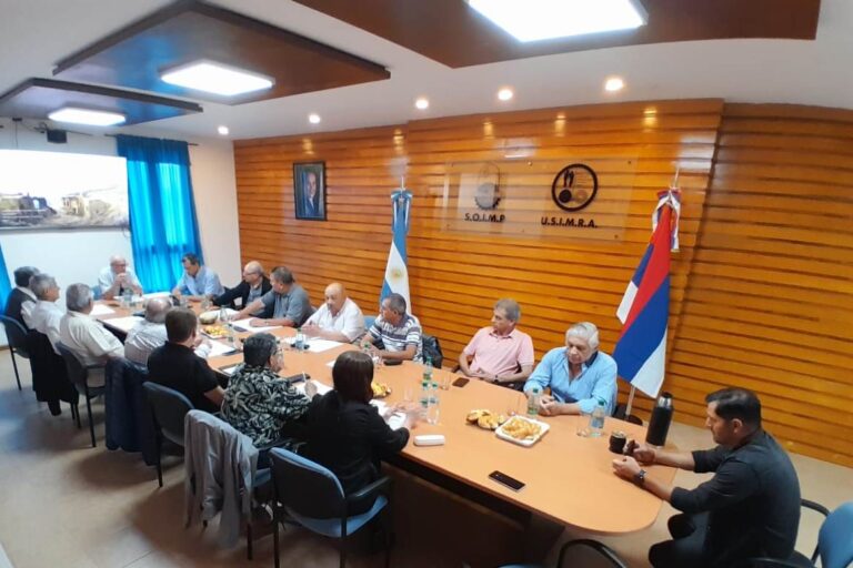 Ajuste salarial | USIMRA advirtió una “posición provocativa” de AMAYADAP y llama a un diálogo constructivo frente a la negociación de paritarias nacionales