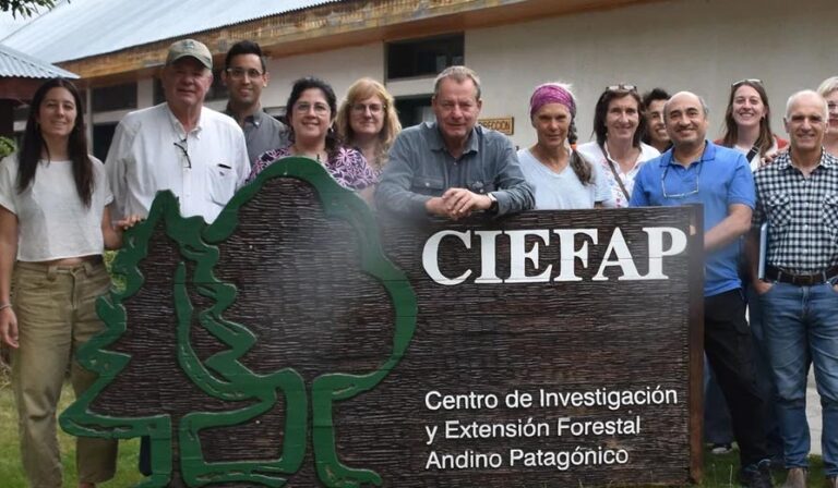 Chubut | Embajador de Alemania destacó el rol del CIEFAP en la cooperación científica y el desarrollo forestal